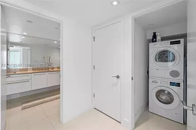 6801 Collins #LPH06 Doorlph14, Miami Beach, FL 33141 - Photo 30