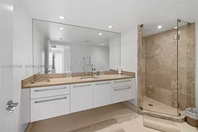 6801 Collins #LPH06 Doorlph14, Miami Beach, FL 33141 - Photo 32