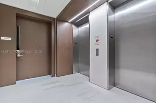 300 Biscayne Blvd, Miami, FL 33131 - Photo 58