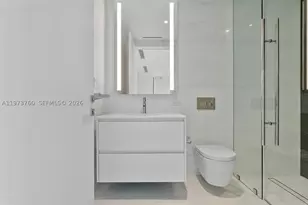 300 Biscayne Blvd, Miami, FL 33131 - Photo 36