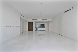 300 Biscayne Blvd, Miami, FL 33131 - Photo 20