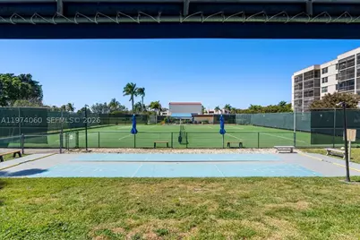 811 S Hollybrook #208, Pembroke Pines, FL 33025 - Photo 60