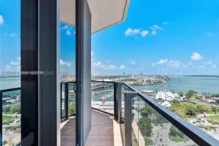 398 NE 5th, Miami, FL 33132 - Photo 2