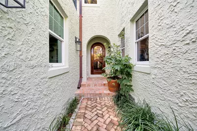 1720 Espanola, Miami, FL 33133 - Photo 14