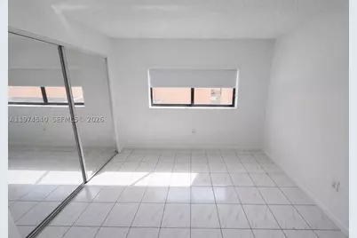 7891 W 29th #202, Hialeah, FL 33018 - Photo 10
