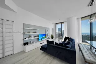 55 SW 9th, Miami, FL 33130 - Photo 4
