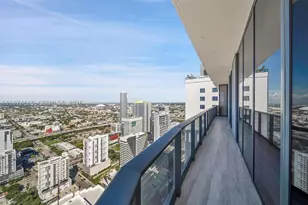 55 SW 9th, Miami, FL 33130 - Photo 16