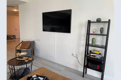45 SW 9th #1206, Miami, FL 33130 - Photo 8