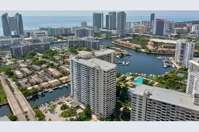 2500 Parkview #1914, Hallandale Beach, FL 33009 - Photo 38