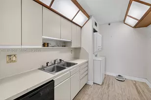 19355 Turnberry, Aventura, FL 33180 - Photo 22