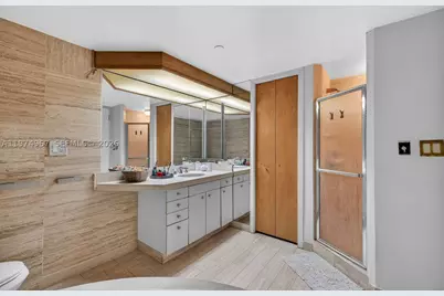 19355 Turnberry #17C, Aventura, FL 33180 - Photo 32