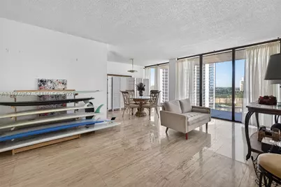 19355 Turnberry #17C, Aventura, FL 33180 - Photo 4