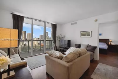 50 Biscayne #2111, Miami, FL 33132 - Photo 4