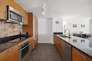 50 Biscayne, Miami, FL 33132 - Photo 10