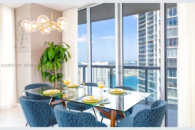 485 Brickell #4702, Miami, FL 33131 - Photo 4