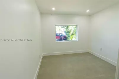 905 Tangier, Coral Gables, FL 33134 - Photo 6