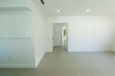 905 Tangier, Coral Gables, FL 33134 - Photo 10