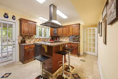 1645 S Bayshore, Coconut Grove, FL 33133 - Photo 14