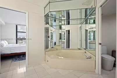 19101 NE 36th #1407, Aventura, FL 33180 - Photo 18