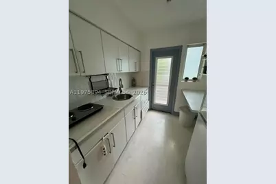 761 Euclid #12B, Miami Beach, FL 33139 - Photo 6