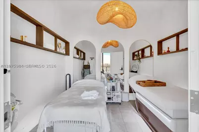 229 SW 9th #705, Miami, FL 33130 - Photo 10