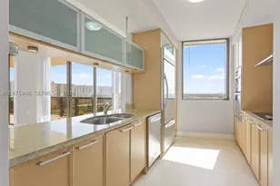 16275 Collins, Sunny Isles Beach, FL 33160 - Photo 2