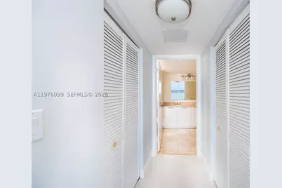 1800 N Bayshore #2503, Miami, FL 33132 - Photo 14