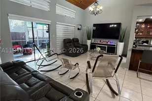 8408 NW 8th, Miami, FL 33126 - Photo 8