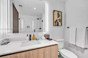 398 NE 5th, Miami, FL 33132 - Photo 32