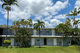 519 SW 27th, Fort Lauderdale, FL 33312 - Photo 1