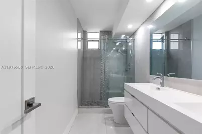 2500 Parkview #1121, Hallandale Beach, FL 33009 - Photo 24