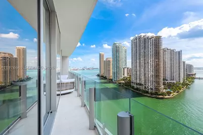 300 Biscayne Blvd #1605, Miami, FL 33131 - Photo 22