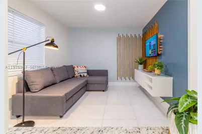 1762 NW 15th, Miami, FL 33125 - Photo 10