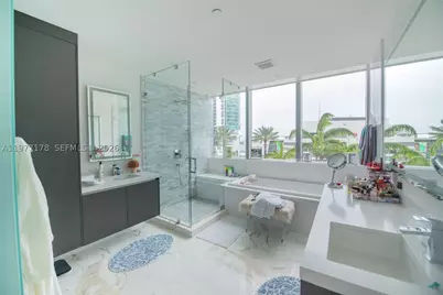 851 NE 1st #811, Miami, FL 33132 - Photo 14