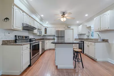 2046 NE 15th, Fort Lauderdale, FL 33304 - Photo 18