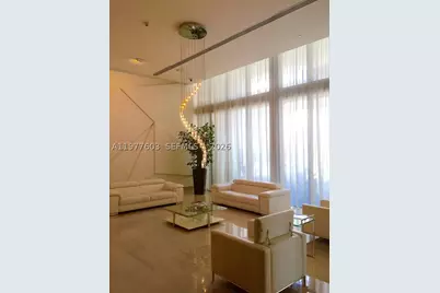 1111 SW 1st #1823-N, Miami, FL 33130 - Photo 8