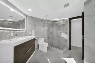 16485 Collins, Sunny Isles Beach, FL 33160 - Photo 34