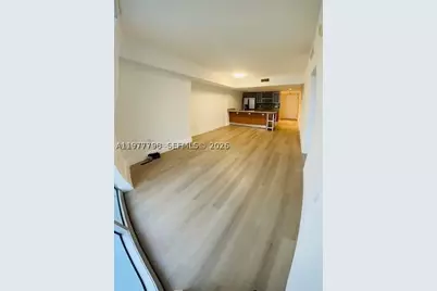 185 SW 7th #1605, Miami, FL 33130 - Photo 6