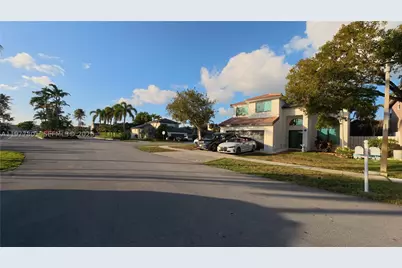 18197 SW 4th, Pembroke Pines, FL 33029 - Photo 52