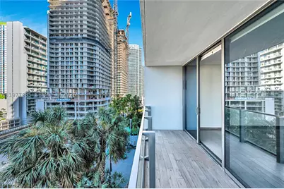 88 SW 7th #806, Miami, FL 33130 - Photo 14