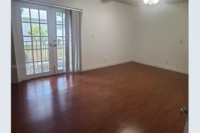 29 Seville #4-49, Davie, FL 33324 - Photo 10