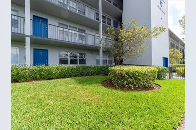 301 SW 135th #108C, Pembroke Pines, FL 33027 - Photo 2
