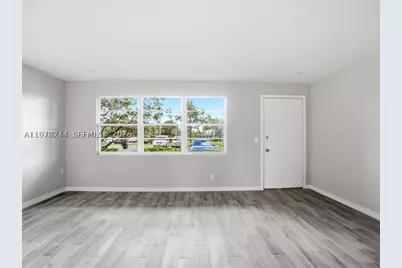 301 SW 135th #108C, Pembroke Pines, FL 33027 - Photo 4