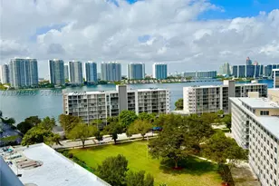 231 174th, Sunny Isles Beach, FL 33160 - Photo 2