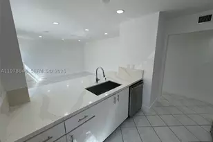 1308 Drexel, Miami Beach, FL 33139 - Photo 8