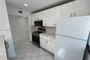 1308 Drexel, Miami Beach, FL 33139 - Photo 10
