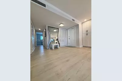 3050 NE 48th #207, Fort Lauderdale, FL 33308 - Photo 10