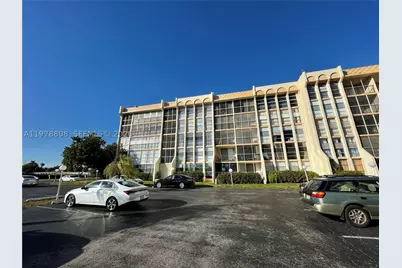 851 Three Islands #109, Hallandale Beach, FL 33009 - Photo 26