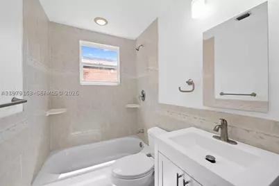 1640 Funston, Hollywood, FL 33020 - Photo 12
