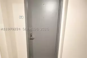 41 SE 5th, Miami, FL 33131 - Photo 6